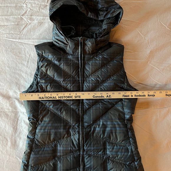 PATAGONIA Size Medium Women's 600 Down With It Full-Zip Tartan Plaid Hooded Vest - Picture 6 of 13
